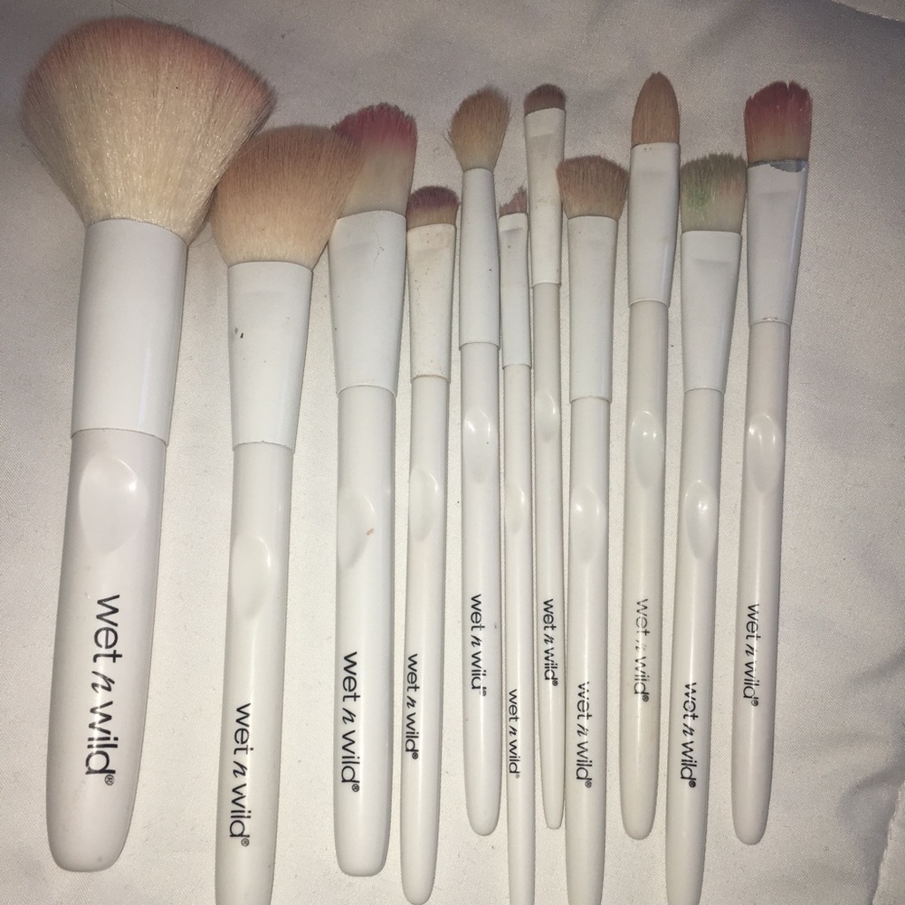 Huge Wet n’ Wild Bundle